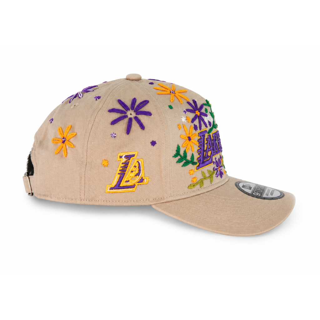 Los Angeles Lakers Meadow Bloom Embroidered 9FORTY Adjustable Cap – Sand