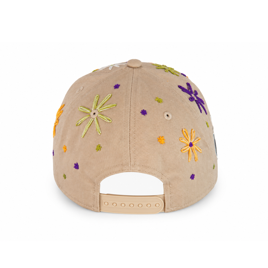 Las Vegas Raiders Garden Bloom Embroidered Adjustable Cap – Sand